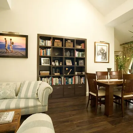 No50 Boutique Bed & Breakfast